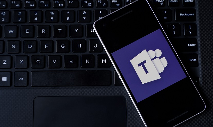 Microsoft Teams に外部ユーザーを招待する イーグルアイ インターナショナル株式会社